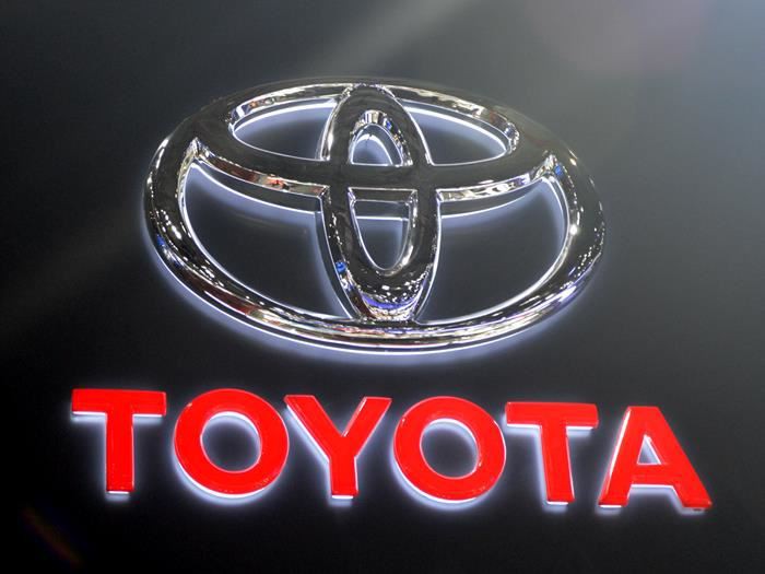 Toyota Car Dealership Sign