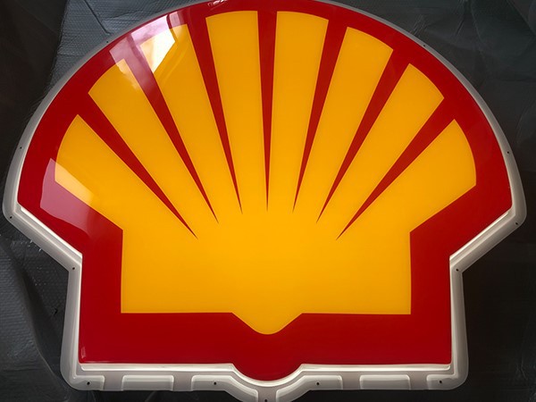 Add-on / plant-on style